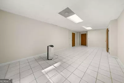 127 Roe Hampton Lane, Stone Mountain, GA 30087 - Photo 41