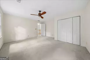 127 Roe Hampton Ln, Stone Mountain, GA 30087 - Photo 37