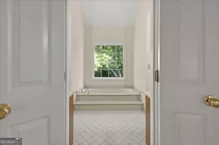 127 Roe Hampton Ln, Stone Mountain, GA 30087 - Photo 29