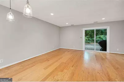 122 S Island Square Drive, Saint Simons, GA 31522 - Photo 7