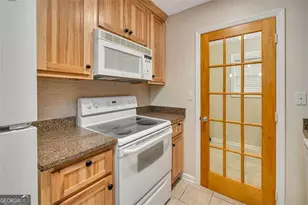 122 S Island Square Dr, Saint Simons, GA 31522 - Photo 9