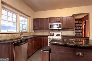 3955 Longlake Dr, Duluth, GA 30097 - Photo 3