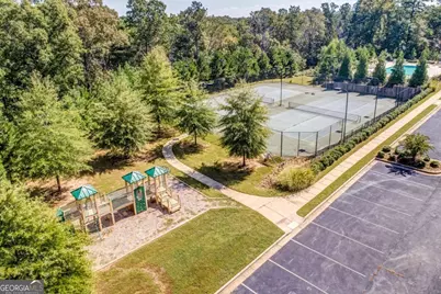 427 Spring Lake Hills, White, GA 30184 - Photo 5