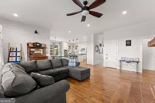 429 Hubert Harris Rd, Cornelia, GA 30531 - Photo 15