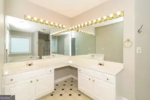 2801 Priestcliff Dr, Smyrna, GA 30080 - Photo 13