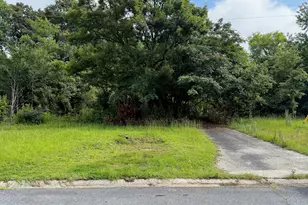 2801 Deeb Dr, Macon, GA 31206 - Photo 1