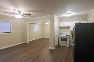 120 2nd St, Winder, GA 30680 - Photo 5