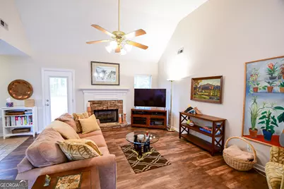 17 Kingsbrook Lane, Newnan, GA 30265 - Photo 11