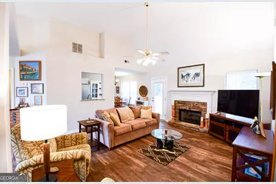 17 Kingsbrook Lane, Newnan, GA 30265 - Photo 7