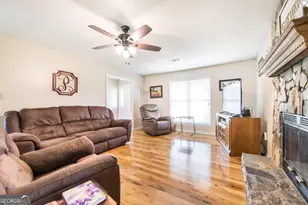 6219 Clayts Cir, Macon, GA 31216 - Photo 9