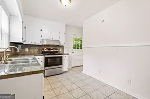 3211 Hollydale Dr SW, Atlanta, GA 30311 - Photo 13