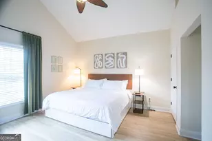 309 E 41st St, Savannah, GA 31401 - Photo 19