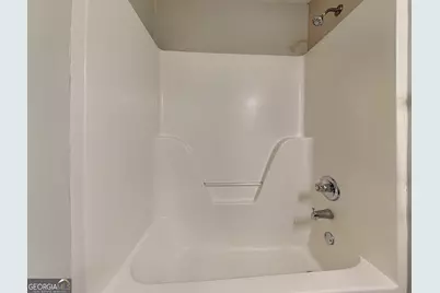 6630 Pole Creek Drive, Lithonia, GA 30058 - Photo 15