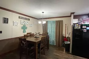 601 Auburn Rd, Glennville, GA 30427 - Photo 11