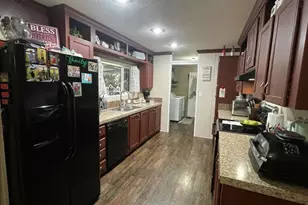 601 Auburn Rd, Glennville, GA 30427 - Photo 9