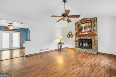 565 Scarborough Road, Ellenwood, GA 30294 - Photo 7