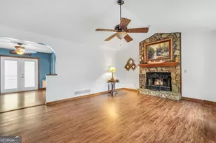 565 Scarborough Rd, Ellenwood, GA 30294 - Photo 7