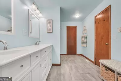 565 Scarborough Road, Ellenwood, GA 30294 - Photo 37