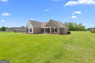 3 Honeysuckle Dr, Claxton, GA 30417 - Photo 3