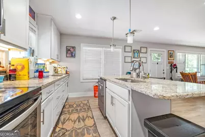 312 Glen Iris Drive, Monroe, GA 30655 - Photo 9