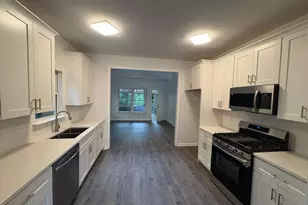 101 Dancing Fox Rd, Decatur, GA 30032 - Photo 7