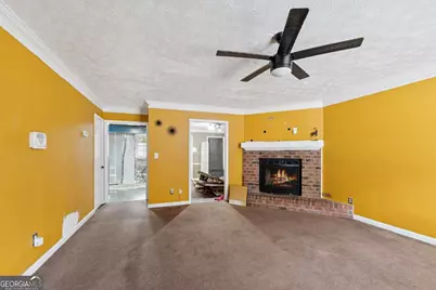 573 Hambrick Square, Stone Mountain, GA 30083 - Photo 3