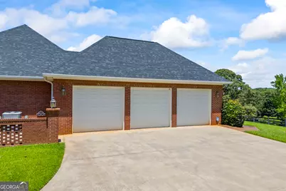 152 Lace Field Lane, Lavonia, GA 30553 - Photo 11