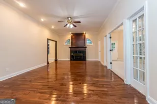 100 Deerwood Dr, Warner Robins, GA 31088 - Photo 27