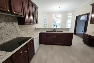 100 Deerwood Dr, Warner Robins, GA 31088 - Photo 19