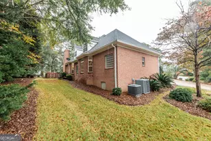 100 Deerwood Dr, Warner Robins, GA 31088 - Photo 7