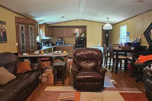 74 Holly Dr, Carrollton, GA 30116 - Photo 3