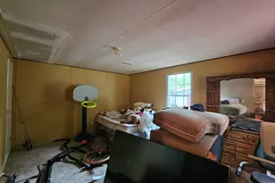 74 Holly Dr, Carrollton, GA 30116 - Photo 9