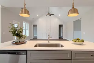 9 Honeysuckle Dr, Claxton, GA 30417 - Photo 11