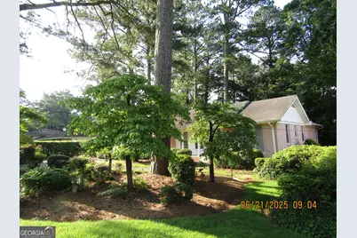 3048 Haverford Lane SE, Marietta, GA 30067 - Photo 3