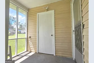 1055 Scruggs Circle, Bartow, GA 30413 - Photo 5