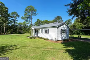 438 Dogwood Dr NE, Pelham, GA 31779 - Photo 3