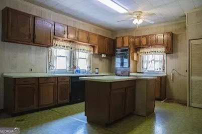 376 Covington Street, Jackson, GA 30233 - Photo 37