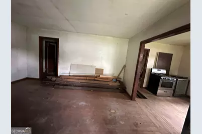 1597 Joseph E Boone Boulevard NW, Atlanta, GA 30314 - Photo 5