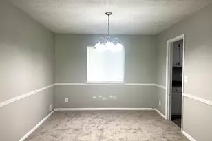 3589 Burlingham Dr, Lithonia, GA 30038 - Photo 7