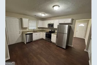 9107 Morris Drive SW, Covington, GA 30014 - Photo 5