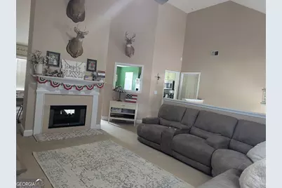 1524 Queen Elizabeth Drive, Locust Grove, GA 30248 - Photo 5