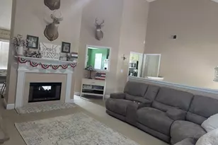 1524 Queen Elizabeth Dr, Locust Grove, GA 30248 - Photo 5