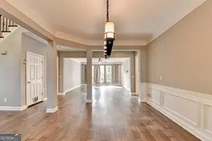 4770 Spring Park Cir, Suwanee, GA 30024 - Photo 13