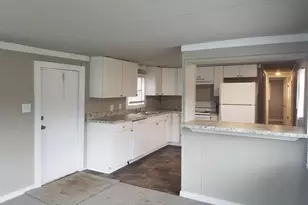 295 E Wright St, Winder, GA 30680 - Photo 31