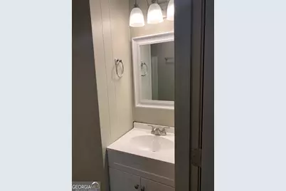 295 E Wright Street, Winder, GA 30680 - Photo 19