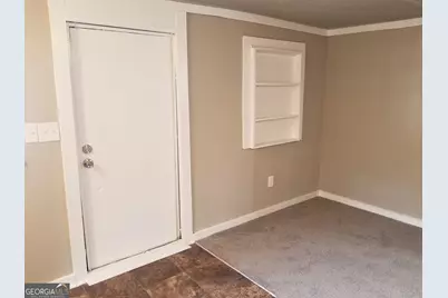 295 E Wright Street, Winder, GA 30680 - Photo 13