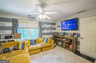 8260 Equinox Ln, Fairburn, GA 30213 - Photo 17
