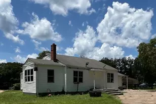 704 Old Milner Rd, Barnesville, GA 30204 - Photo 9