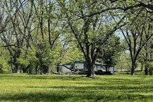 704 Old Milner Rd, Barnesville, GA 30204 - Photo 13