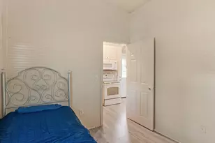 245 Atlanta St, Barnesville, GA 30204 - Photo 29